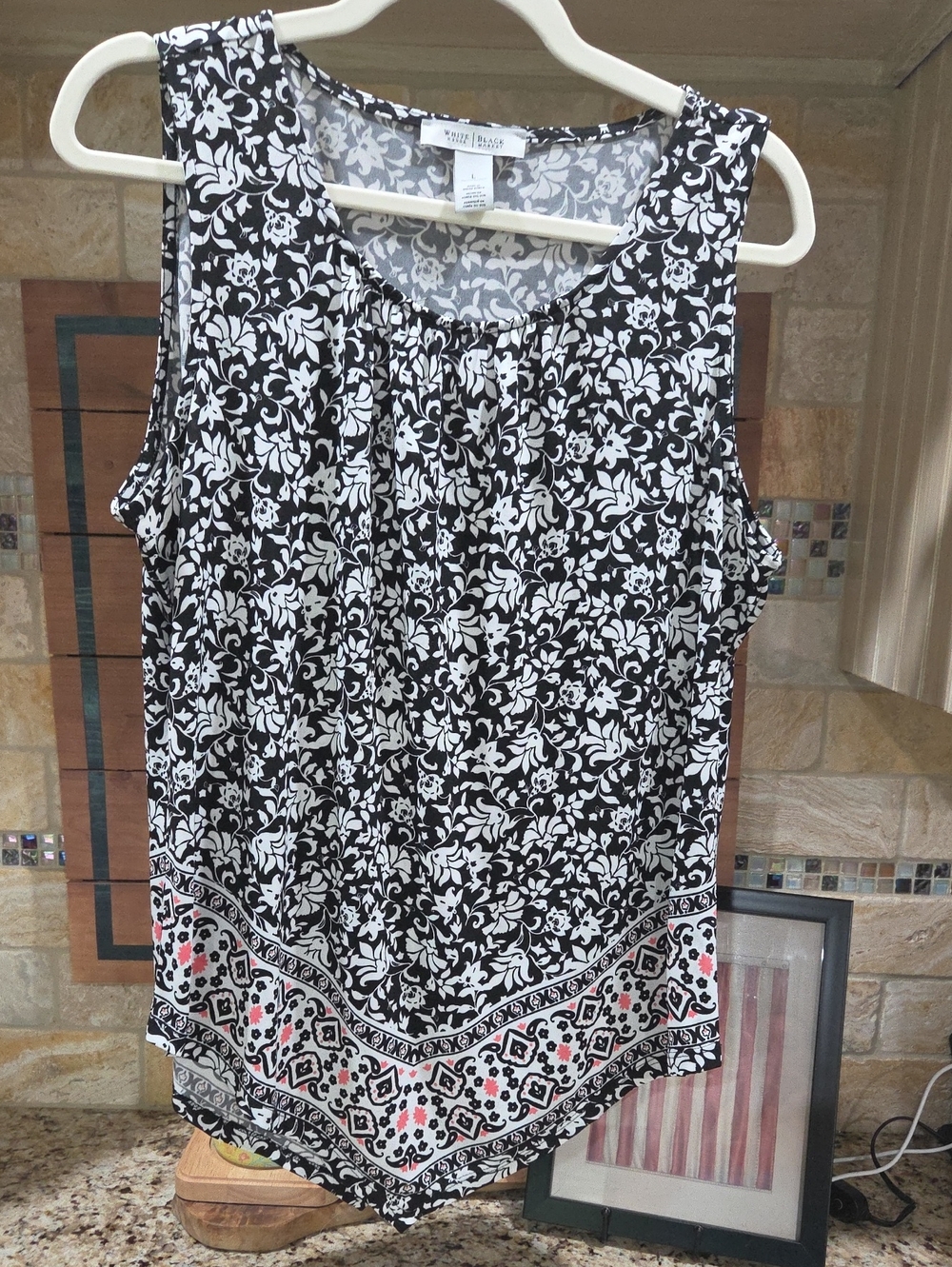 Womens White & Black Patterned Sleeveless Top by White House Black Market.